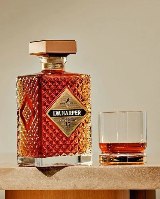 I.W. Harper 15 Year Old Kentucky Straight Bourbon Whiskey