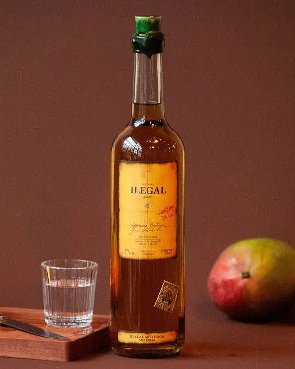 Ilegal Mezcal Anejo